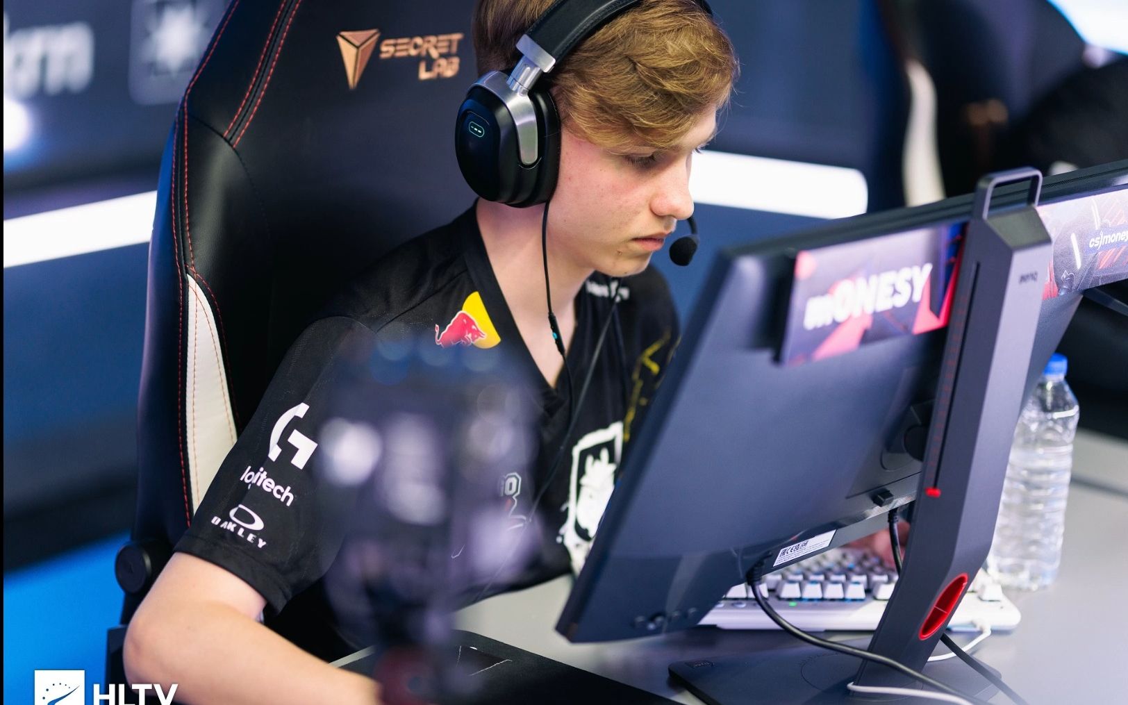 在关键阶段 在关键阶段