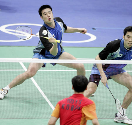 在季后赛更 在季后赛更